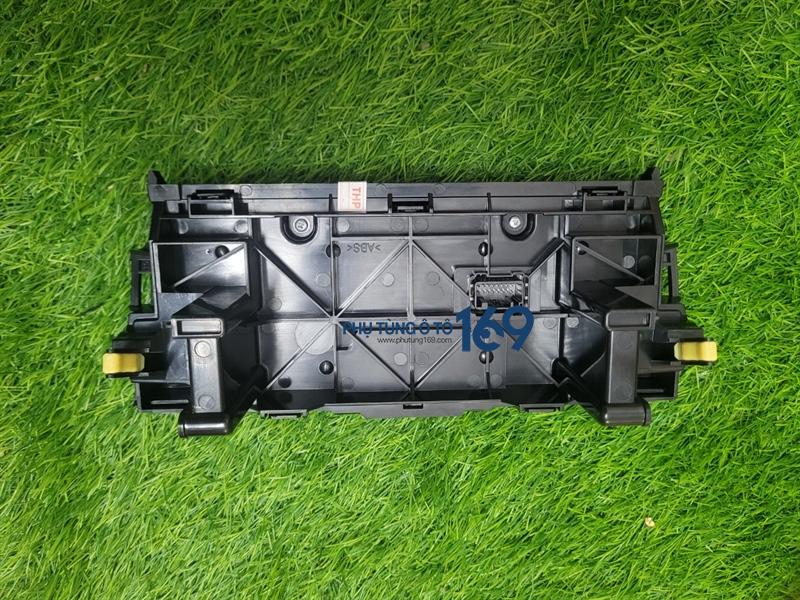 Bảng điều khiển điều hòa Camry 2.0 Bảng điều khiển điều hòa Camry 2.5