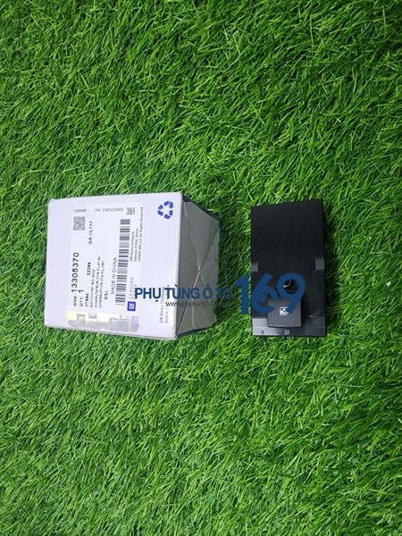 Công tắc lên kính đơn Orlando 1.8 Công tắc lên kính đơn Orlando 1.8