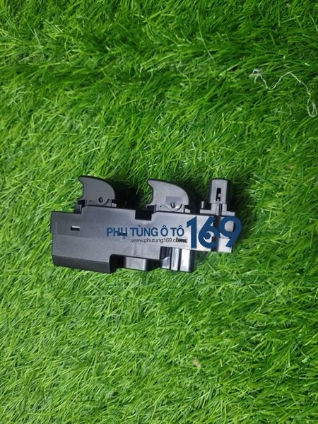 Công tắc lên xuống kính Lifan 520 Công tắc lên xuống kính Lifan 520