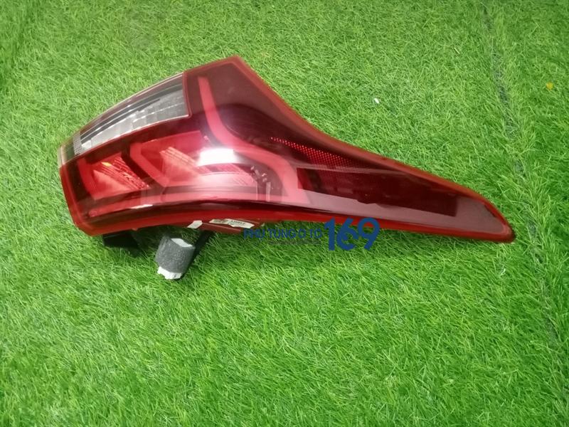 Đèn hậu Accent có led Đèn hậu Accent có led