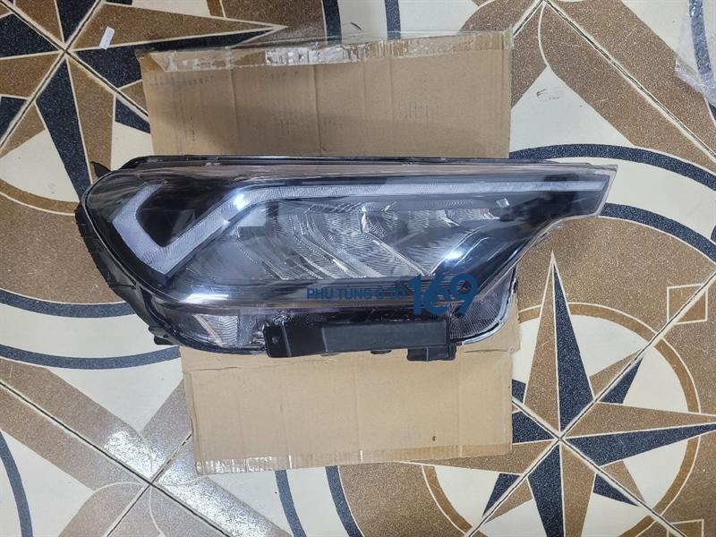 Đèn pha phải Sonet Đèn pha phải Sonet