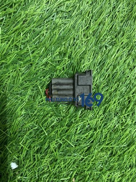 Giắc cắm bộ chia điện xe Matiz 2 Giắc cắm bộ chia điện xe Matiz 2