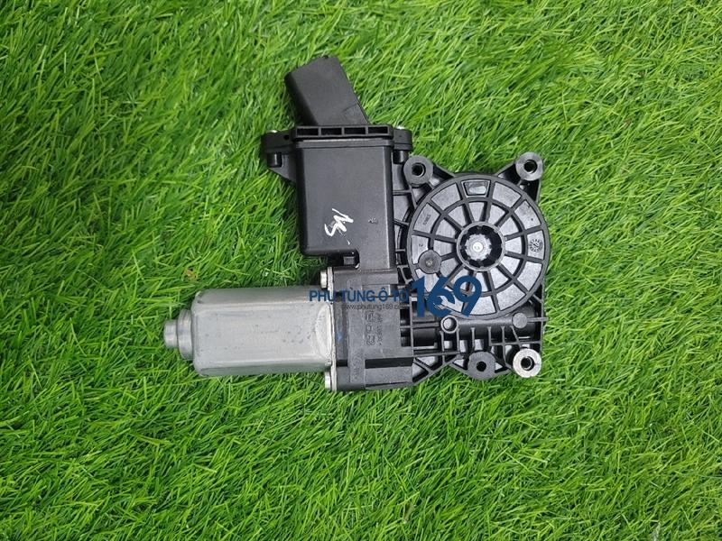 Mô tơ lên kính cửa trước trái Trax Mô tơ lên kính cửa trước trái Trax