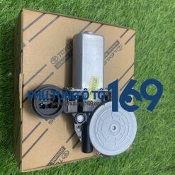 Mô tơ lên kính trước Fortuner