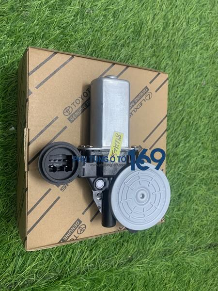 Mô tơ lên kính trước Fortuner Mô tơ lên kính trước Fortuner