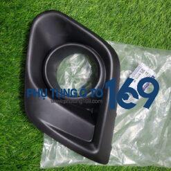 Ốp đèn gầm bên phải Ertiga