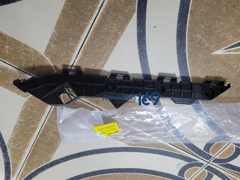 Phe cài cản sau Altis Phe cài cản sau Altis