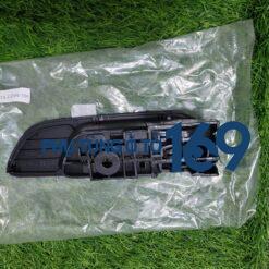 Tay mở trong trái Mazda 3