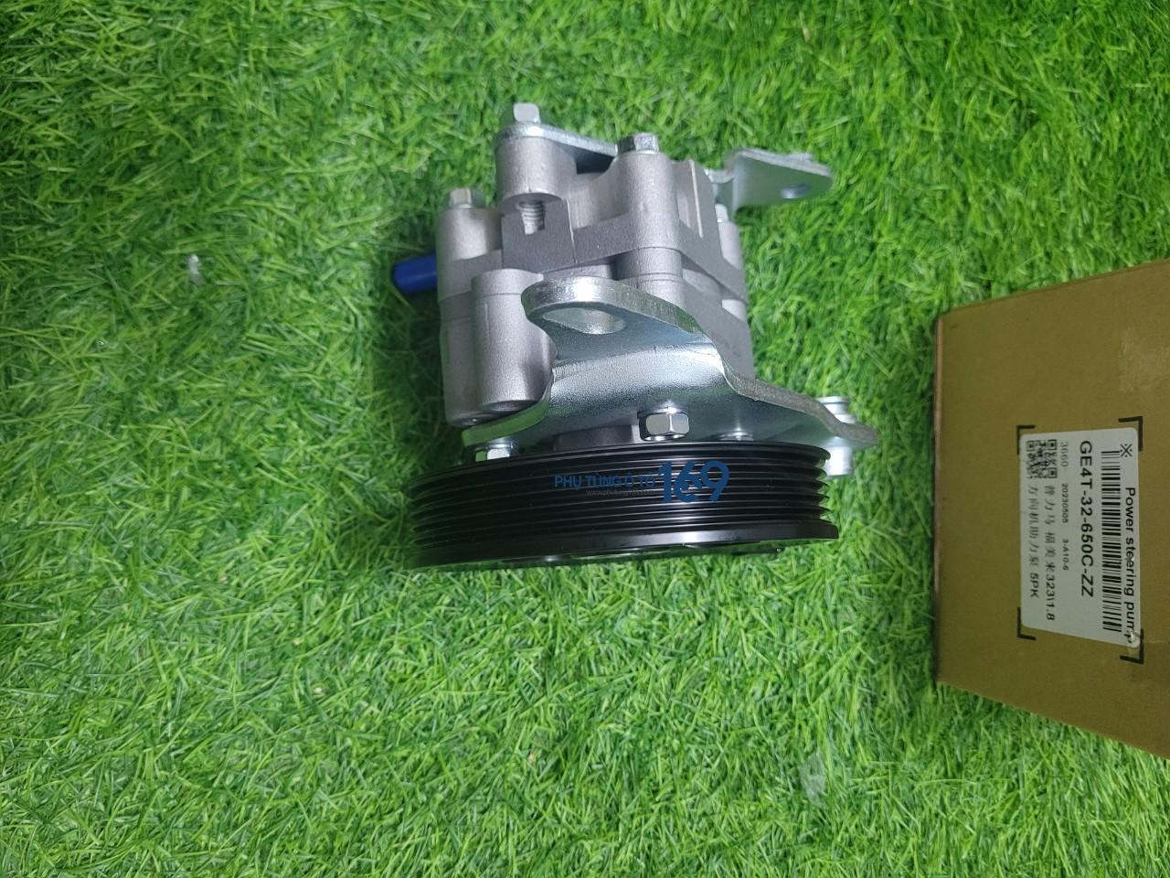 Bơm trợ lực lái Mazda Premacy Bơm trợ lực lái Mazda Premacy