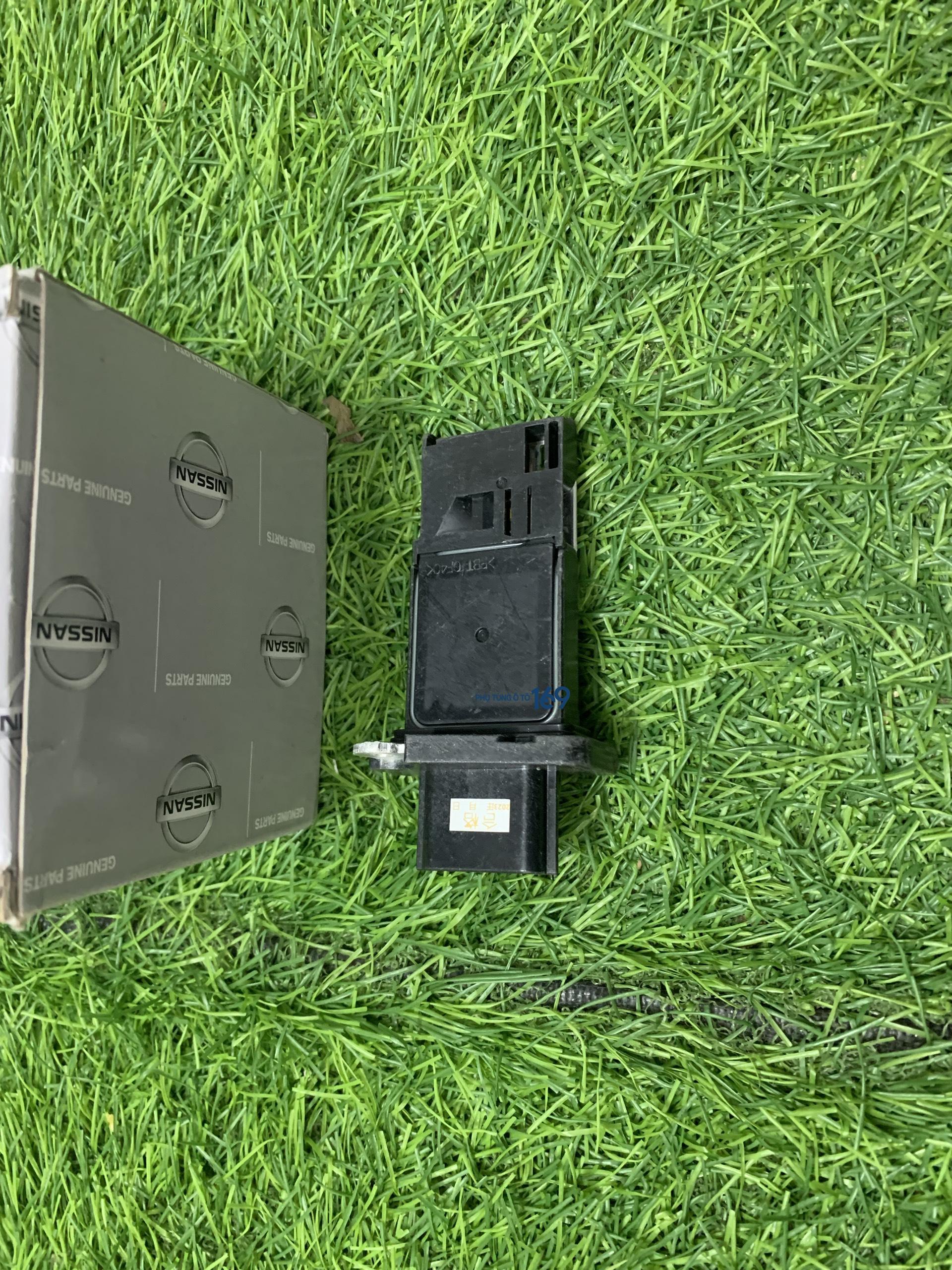 Cảm biến lưu lượng gió Navara Cảm biến lưu lượng gió Navara