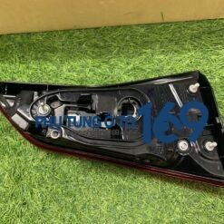 Đèn hậu miếng trong phải Vios