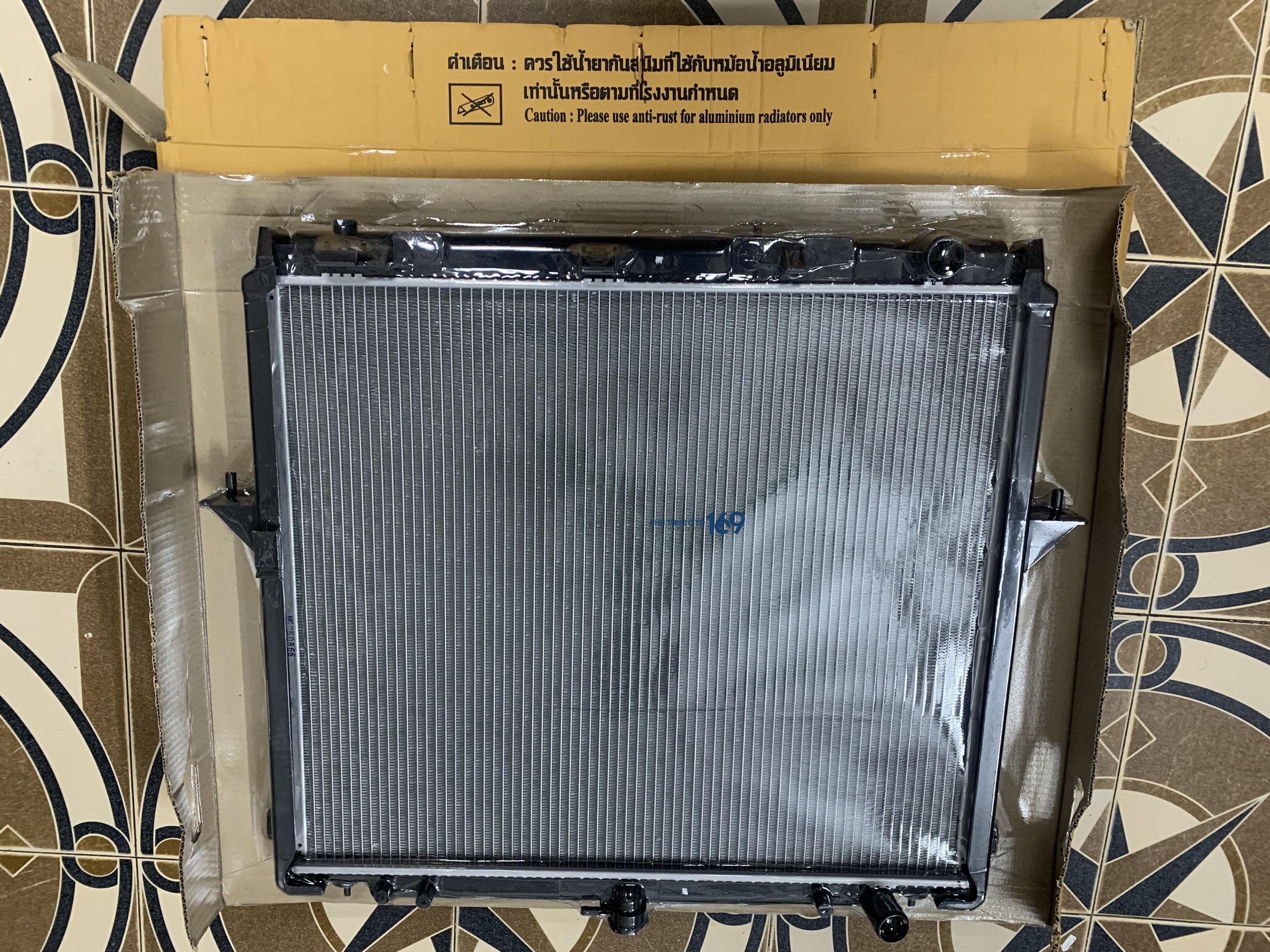 Két nước số sàn Navara Két nước số sàn Navara