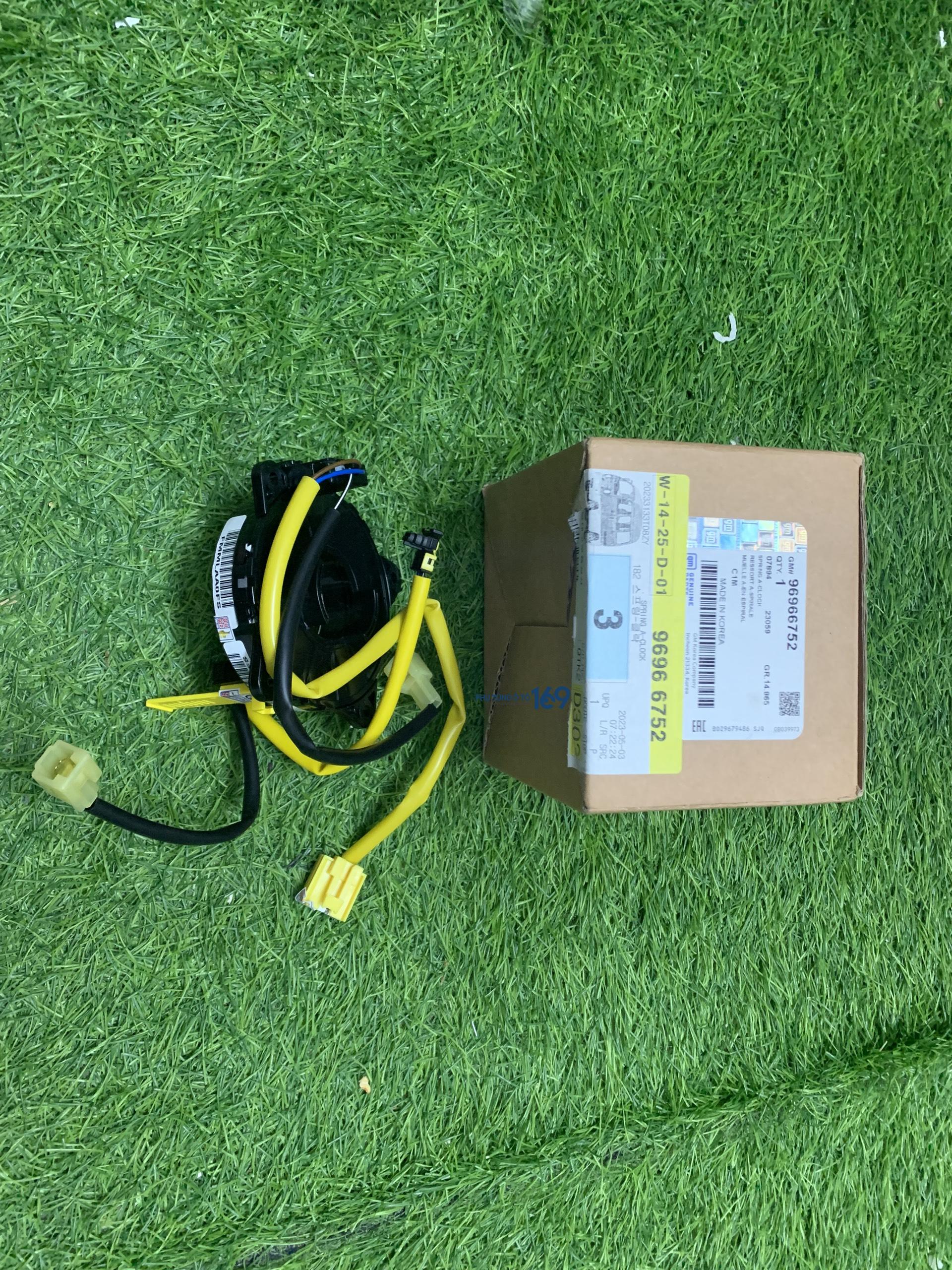 Tiếp điện vô lăng Spark Van Tiếp điện vô lăng Spark Van