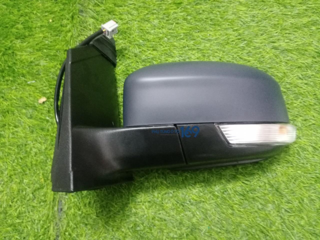Gương chiếu hậu phải Ford Focus Gương chiếu hậu phải Ford Focus