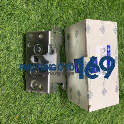 Khóa ngậm cốp hậu Mercedes Sprinter 313