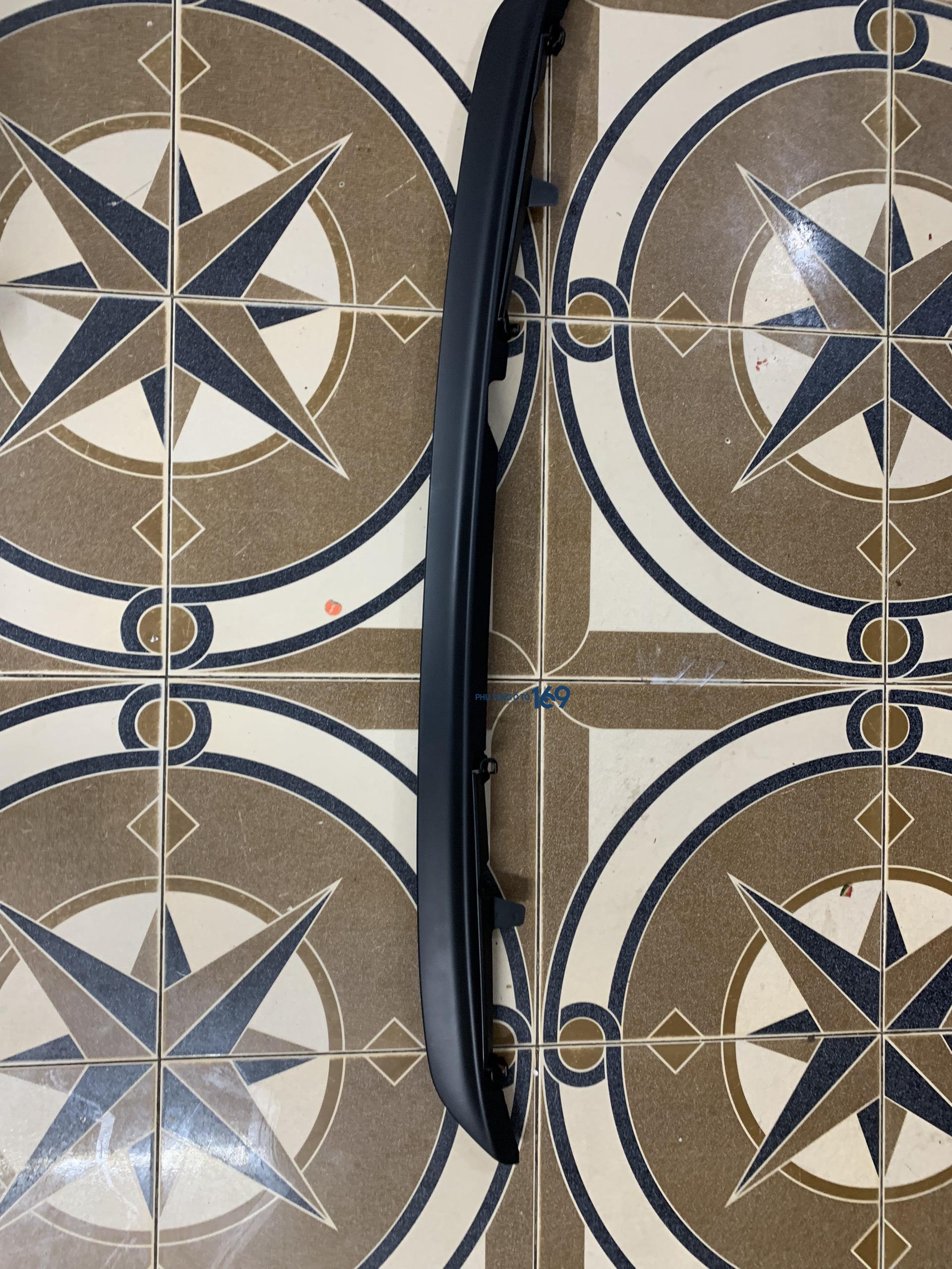 Ốp dưới cản sau Fortuner Ốp dưới cản sau Fortuner