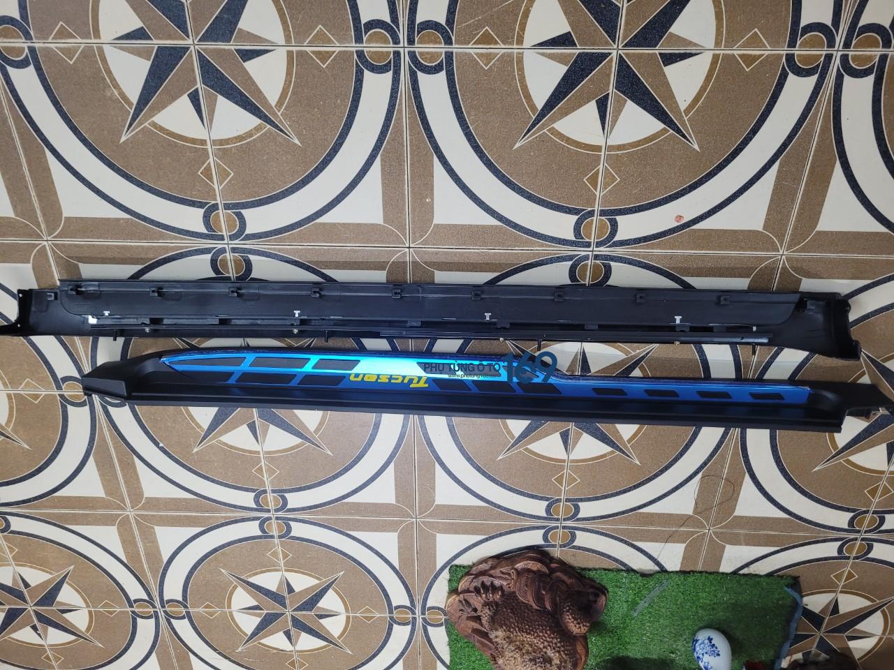 Bậc lên xuống Tucson Bậc lên xuống Tucson