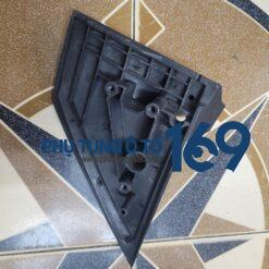 Chân gương chiếu hậu phải Isuzu Hilander