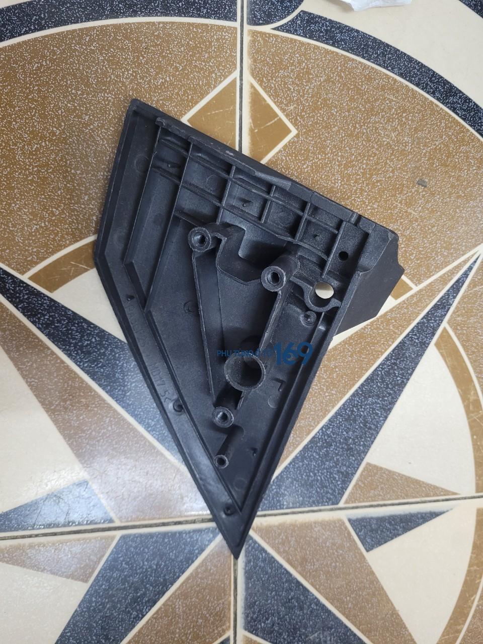 Chân gương chiếu hậu phải Isuzu Hilander Chân gương chiếu hậu phải Isuzu Hilander