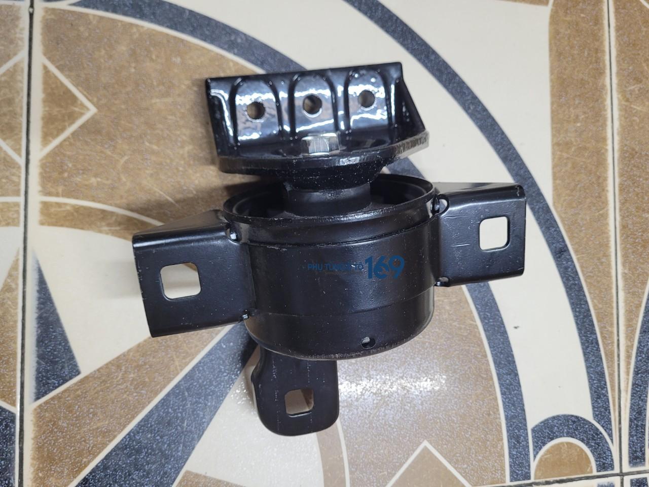 Chân máy phải Gentra Chân máy phải Gentra