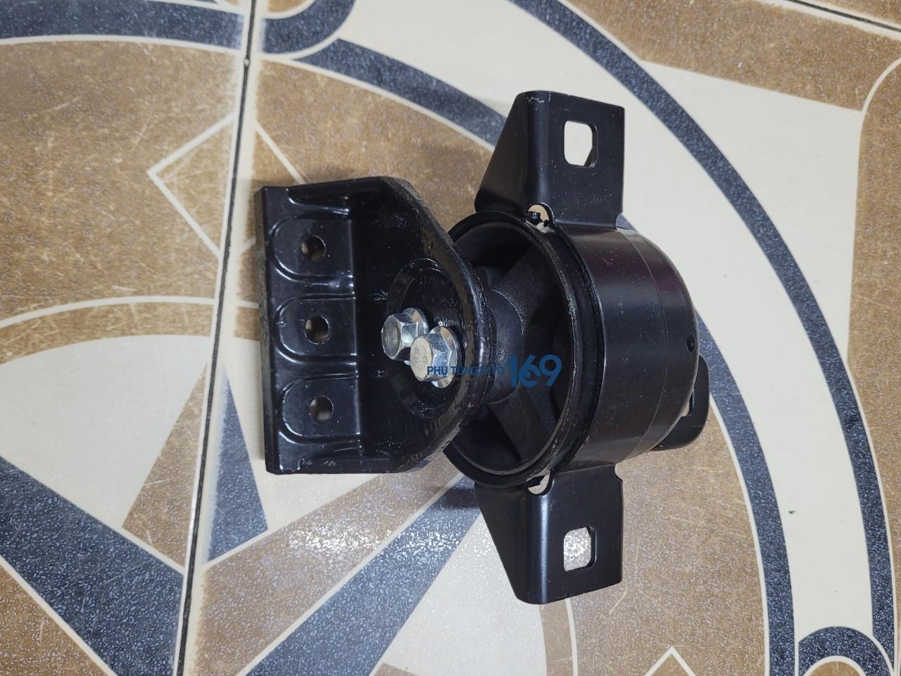 Chân máy phải Gentra Chân máy phải Gentra