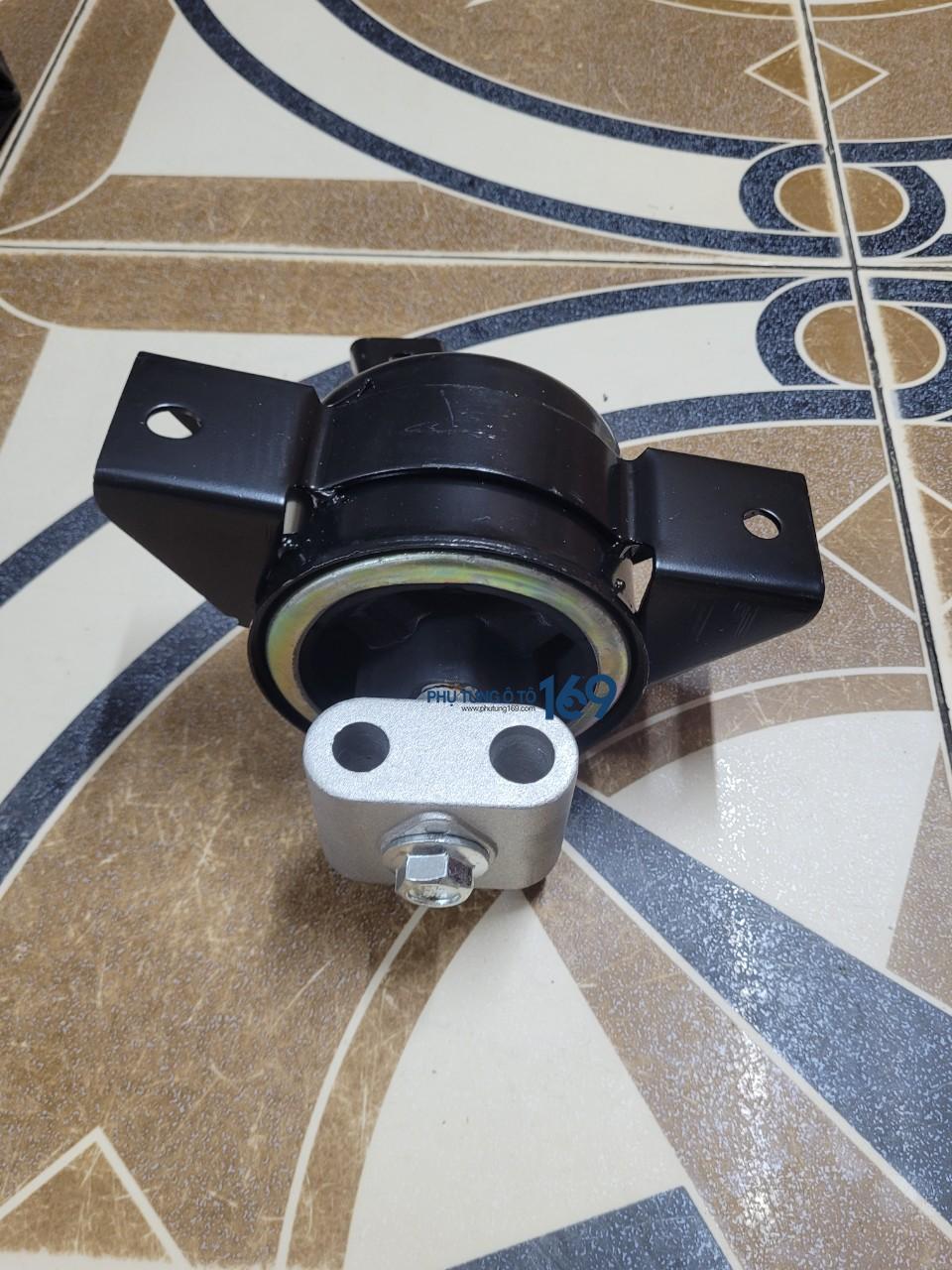 Chân máy trái Gentra Chân máy trái Gentra