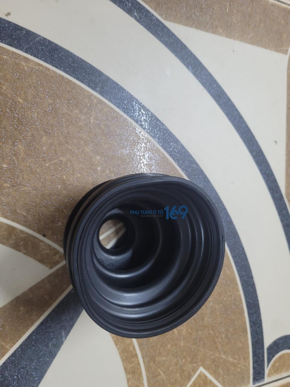 Chụp bụi láp trong Navara Chụp bụi láp trong Navara