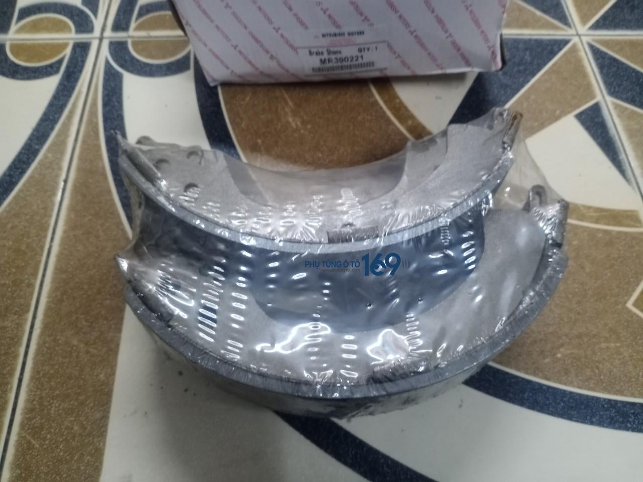 Guốc phanh sau Jolie Guốc phanh sau Jolie