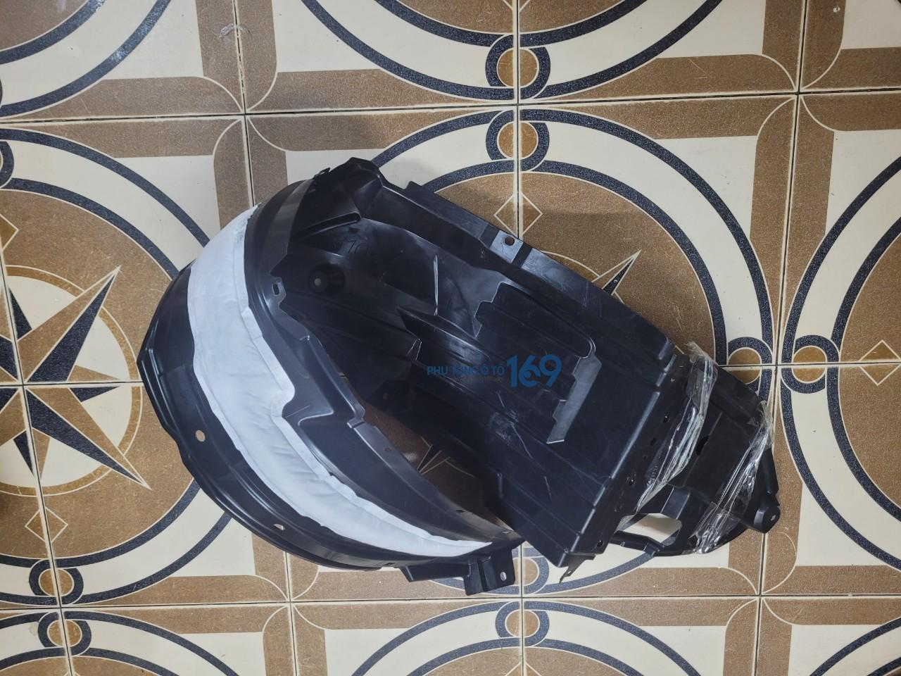 Chắn bùn lòng dè trước phải Altis Chắn bùn lòng dè trước phải Altis