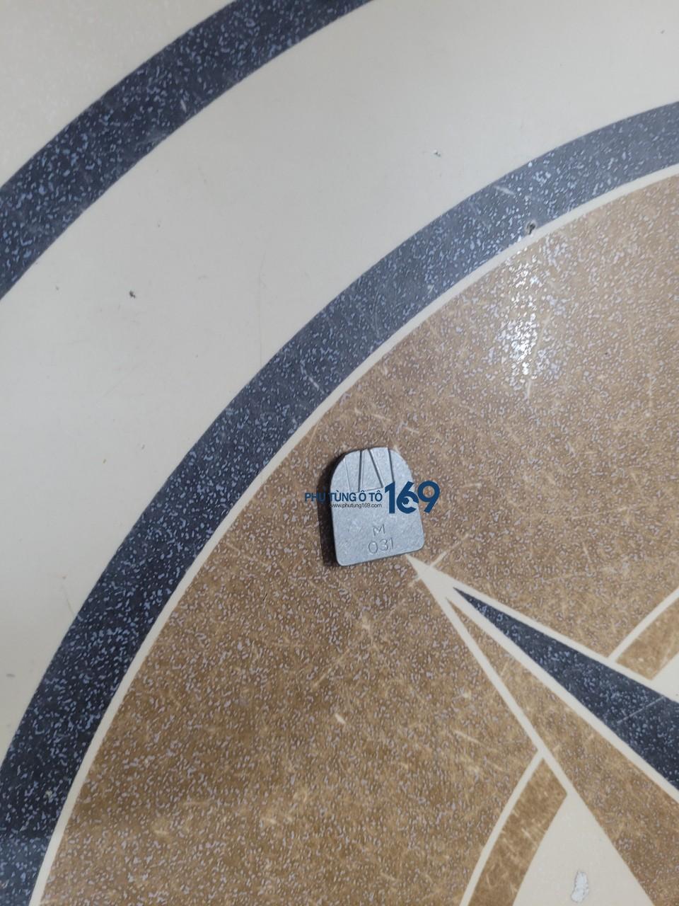 Nhôm dán kính Altis Nhôm dán kính Altis