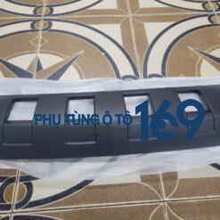 Ốp dưới cản trước Captiva