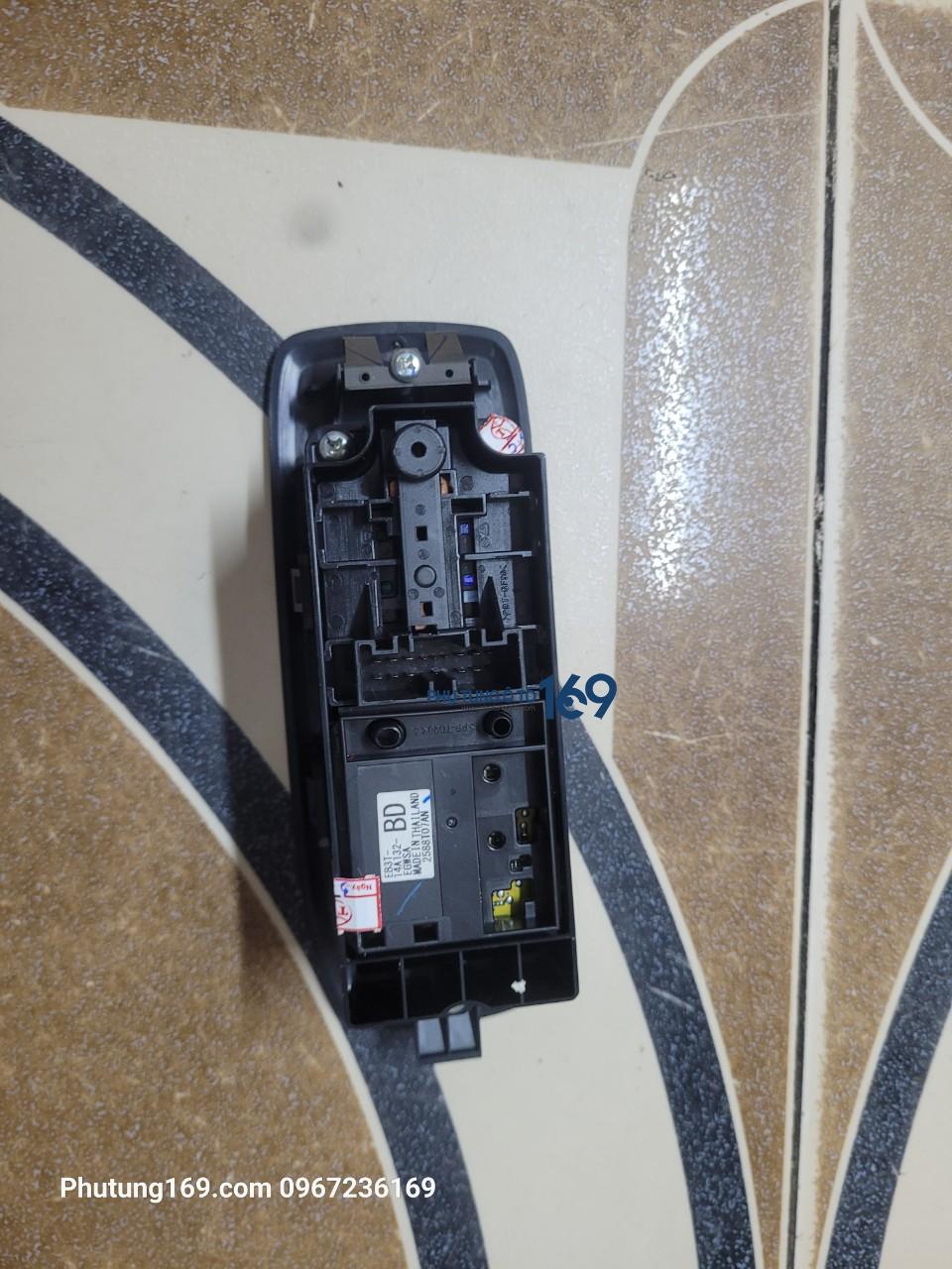 Công tắc tổng Ranger Wildtrak Công tắc tổng Ranger Wildtrak