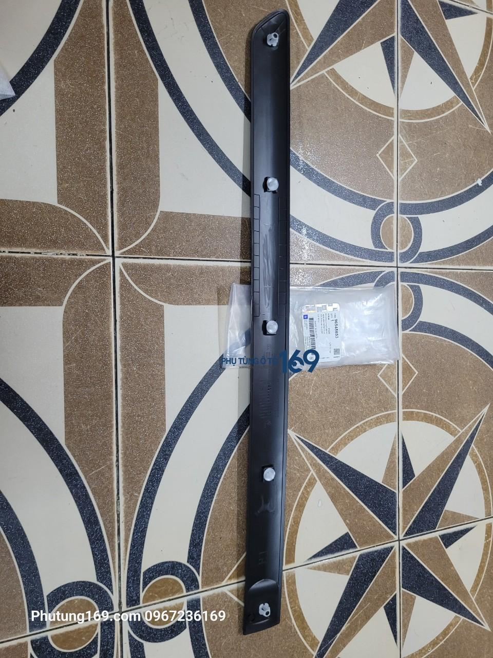 Nẹp cửa sau Lacetti Nẹp cửa sau Lacetti