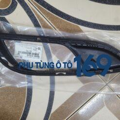 Ốp đèn gầm phải K3