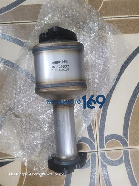 Bầu lọc khí xả đoạn giữa Captiva Bầu lọc khí xả đoạn giữa Captiva