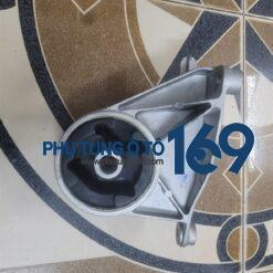 Chân máy trước Captiva