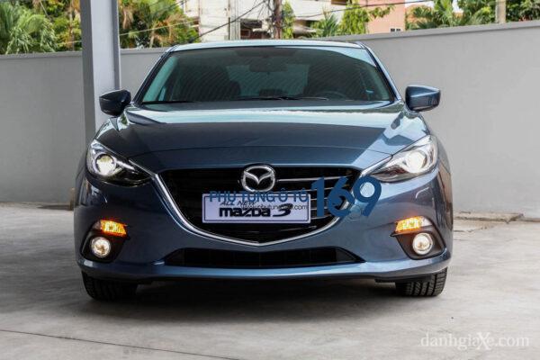 Mazda 3 2015