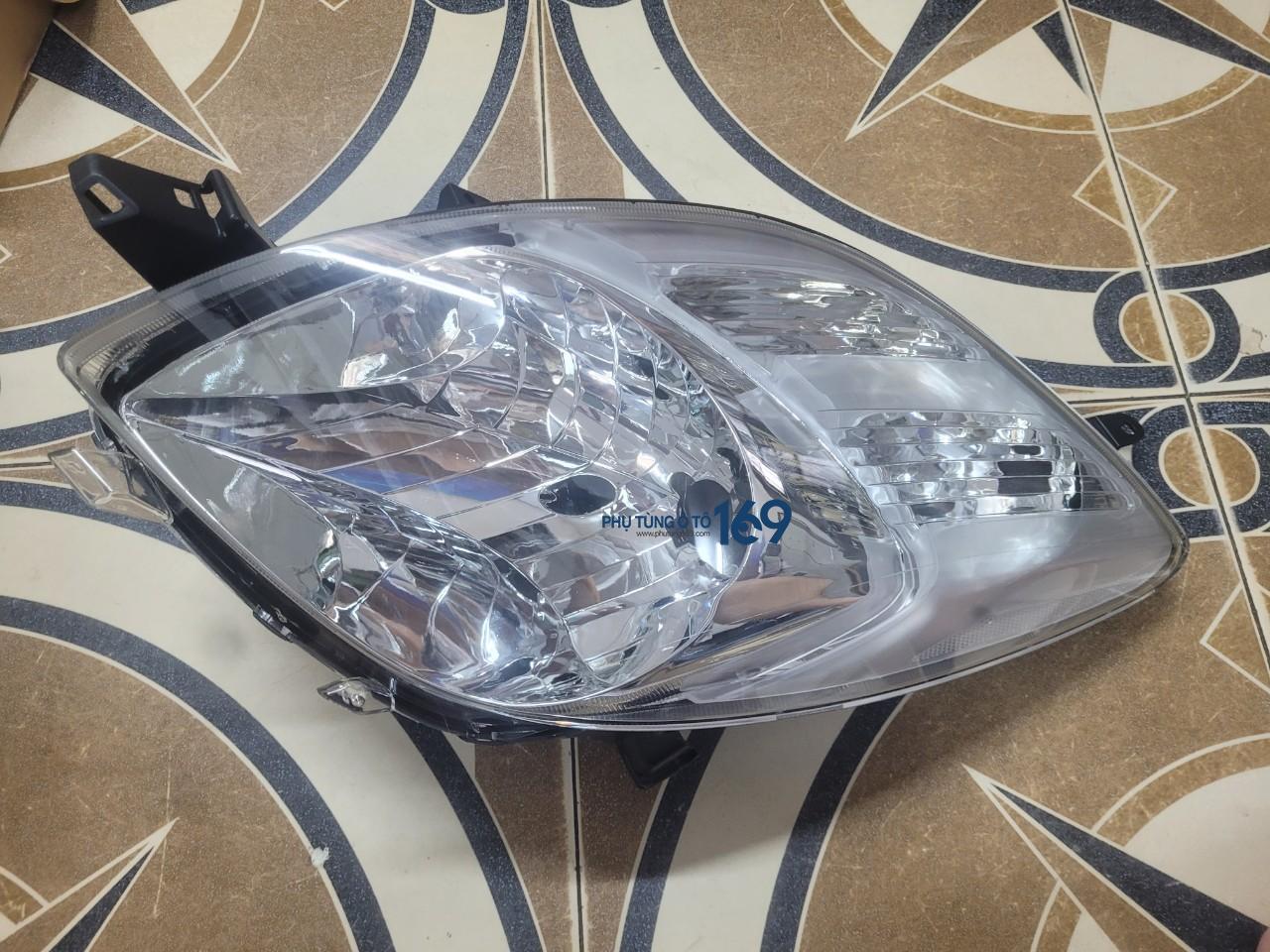 Đèn pha phải Yaris haptchback Đèn pha phải Yaris haptchback