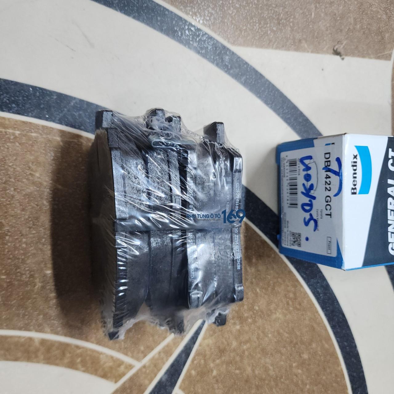 Má phanh trước Altis