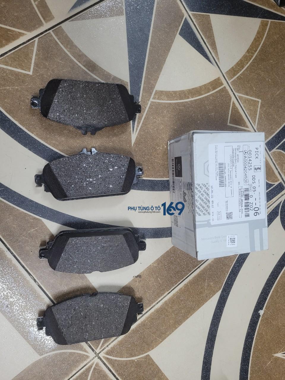 Bố thắng trước C200