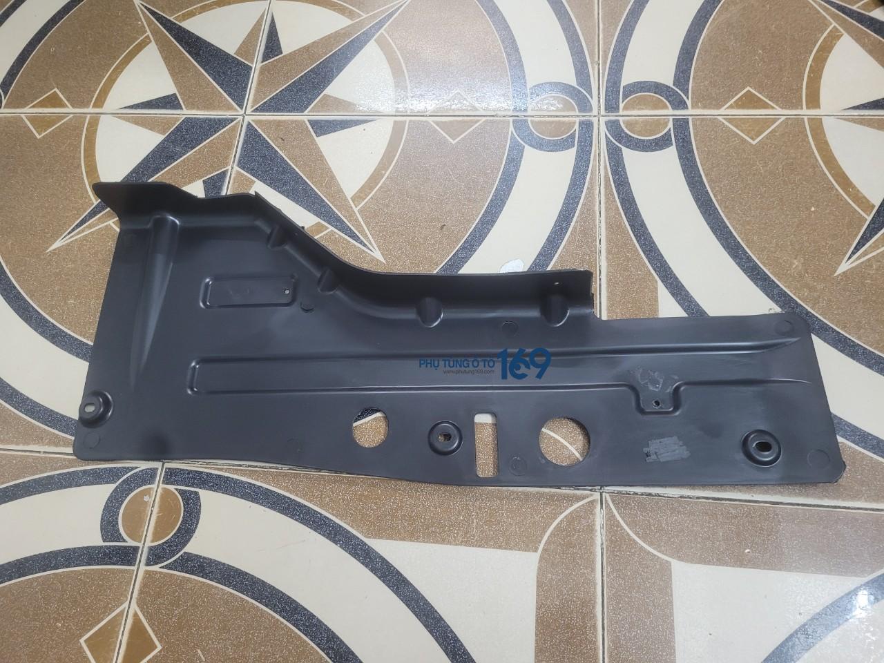 Chắn bùn gầm phải Cruze Chắn bùn gầm phải Cruze