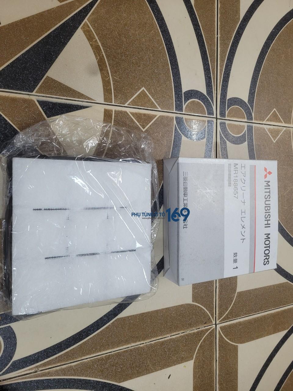 Lọc gió động cơ Lancera