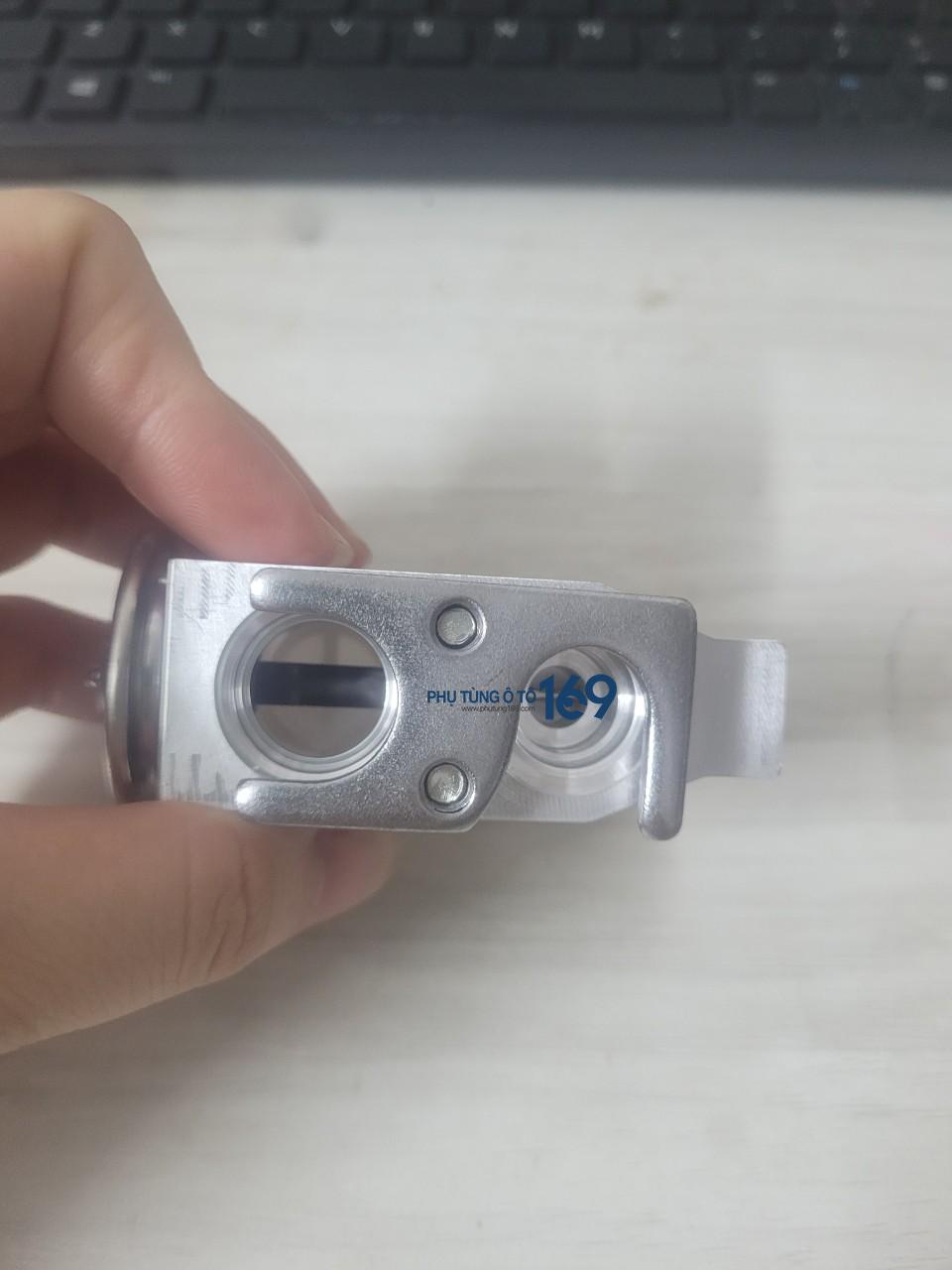 Van tiết lưu Xtraila