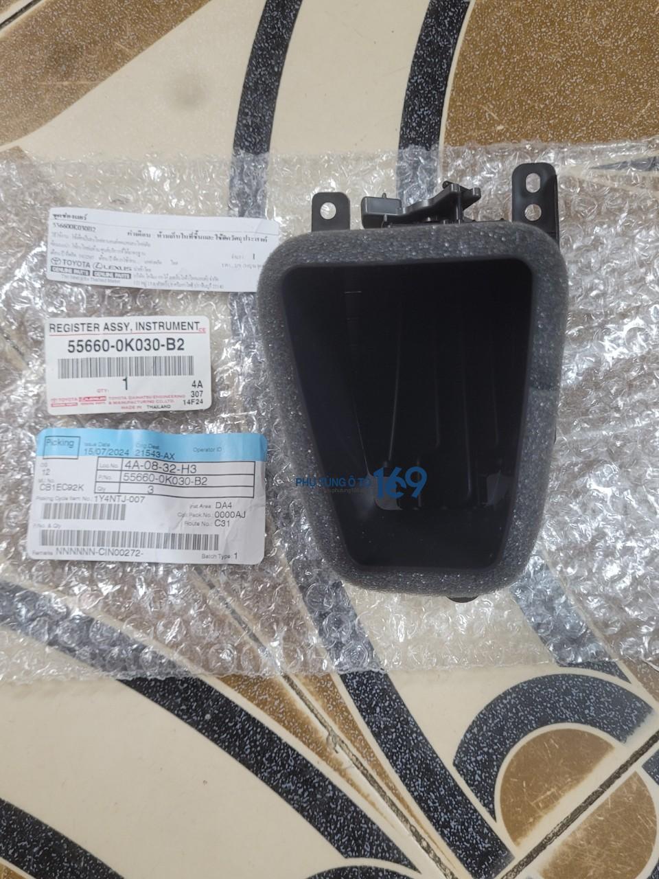 Cửa gió điều hòa giữa Innovaaaaa