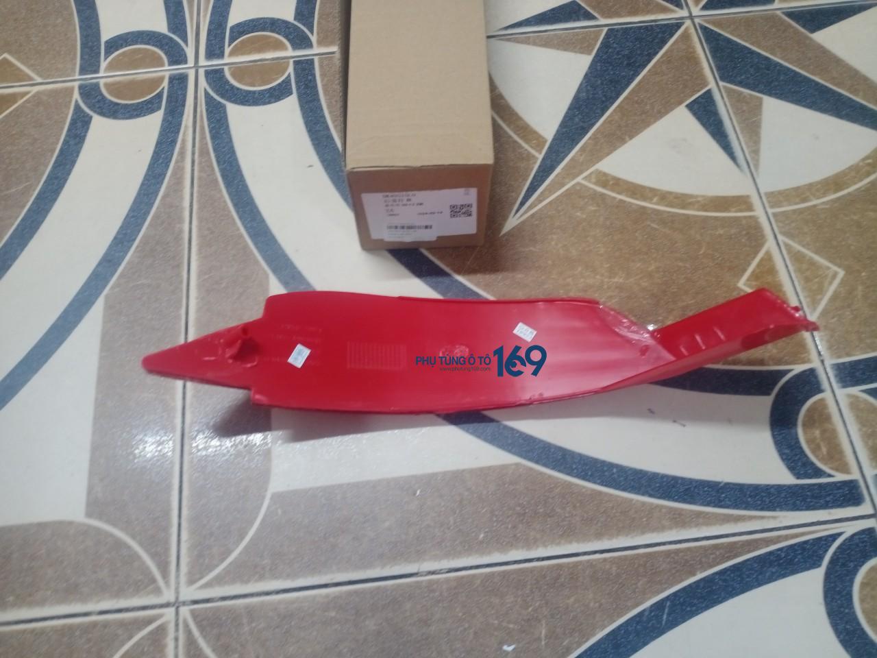 Đèn phản quang sau Fiestaa