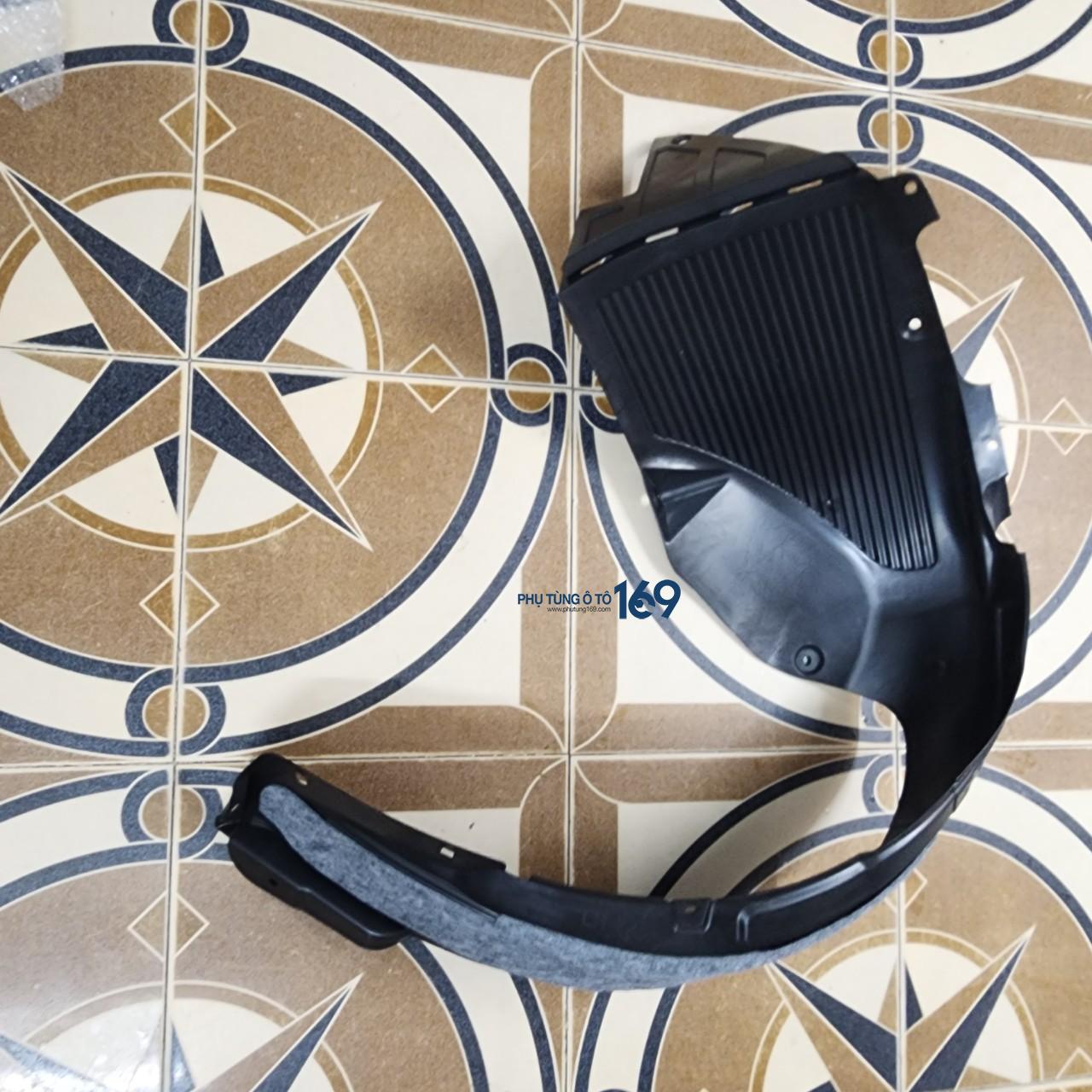 Lòng dè trước phải Cerato Lòng dè trước phải Cerato