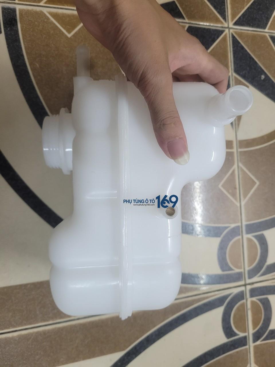 Bình nước phụ Lacettiâ