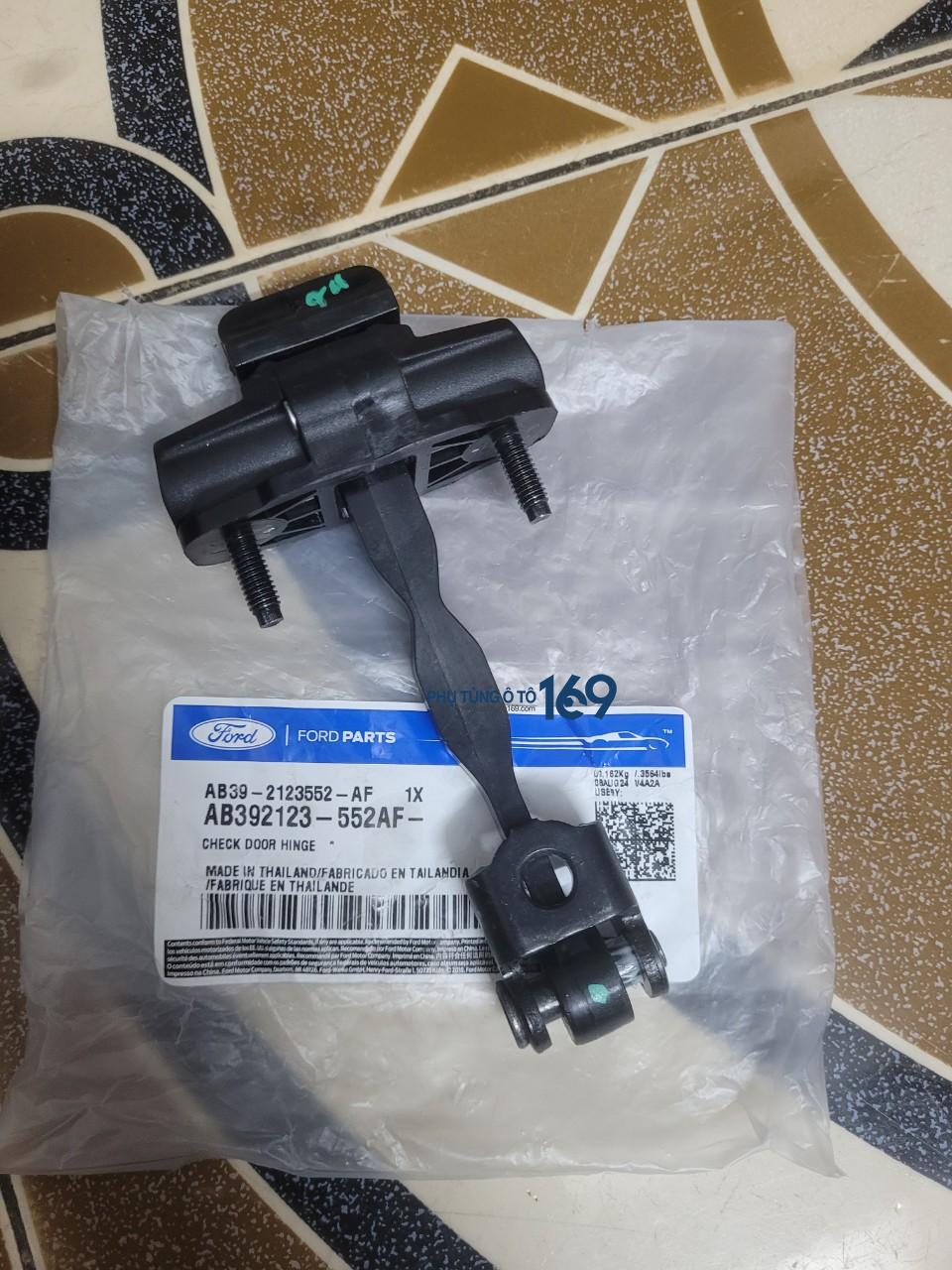 Hạn chế mở cửa trước phải Ranger Hạn chế mở cửa trước phải Ranger