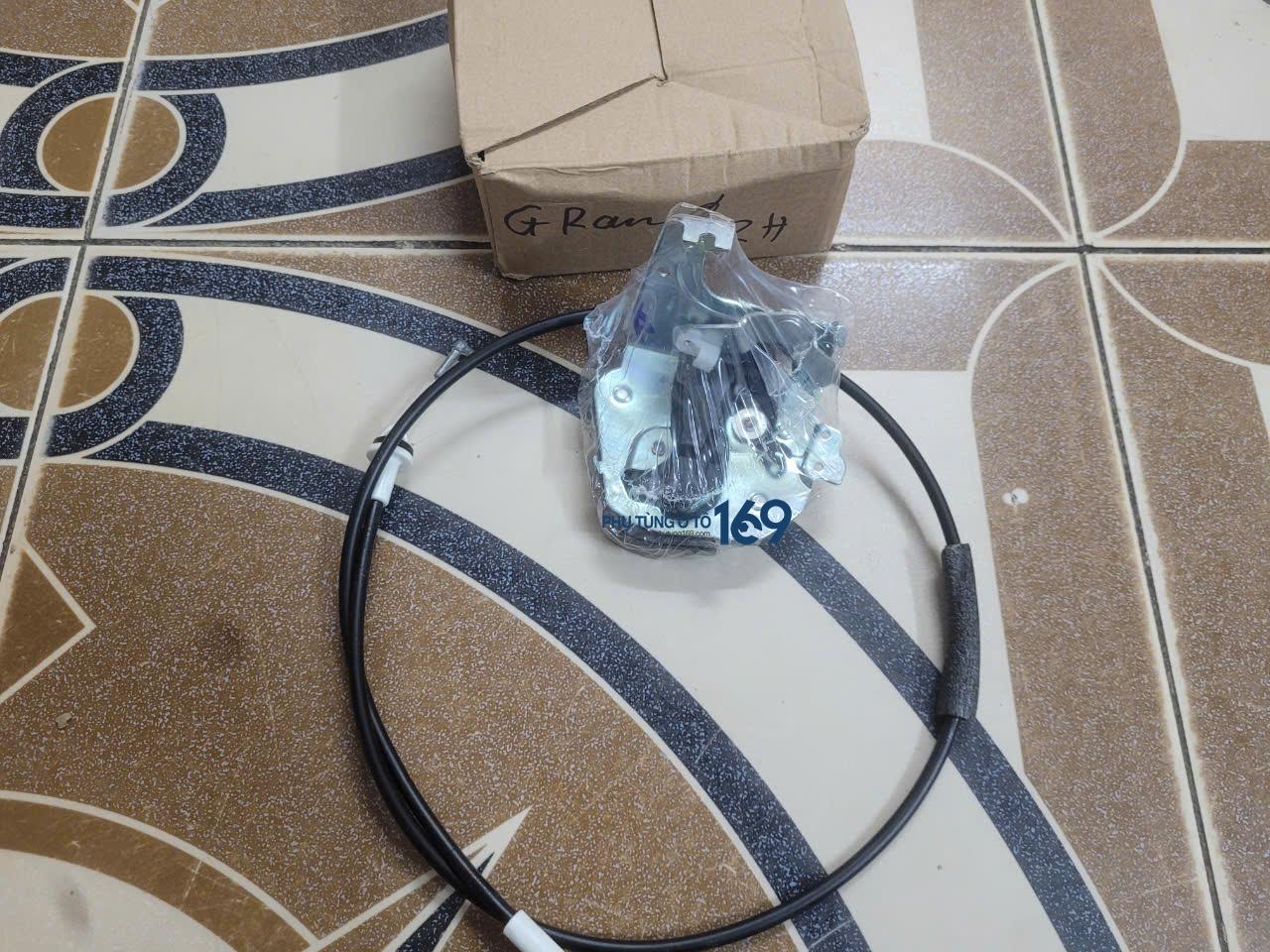 Khóa ngậm cửa lùa phải Starexa