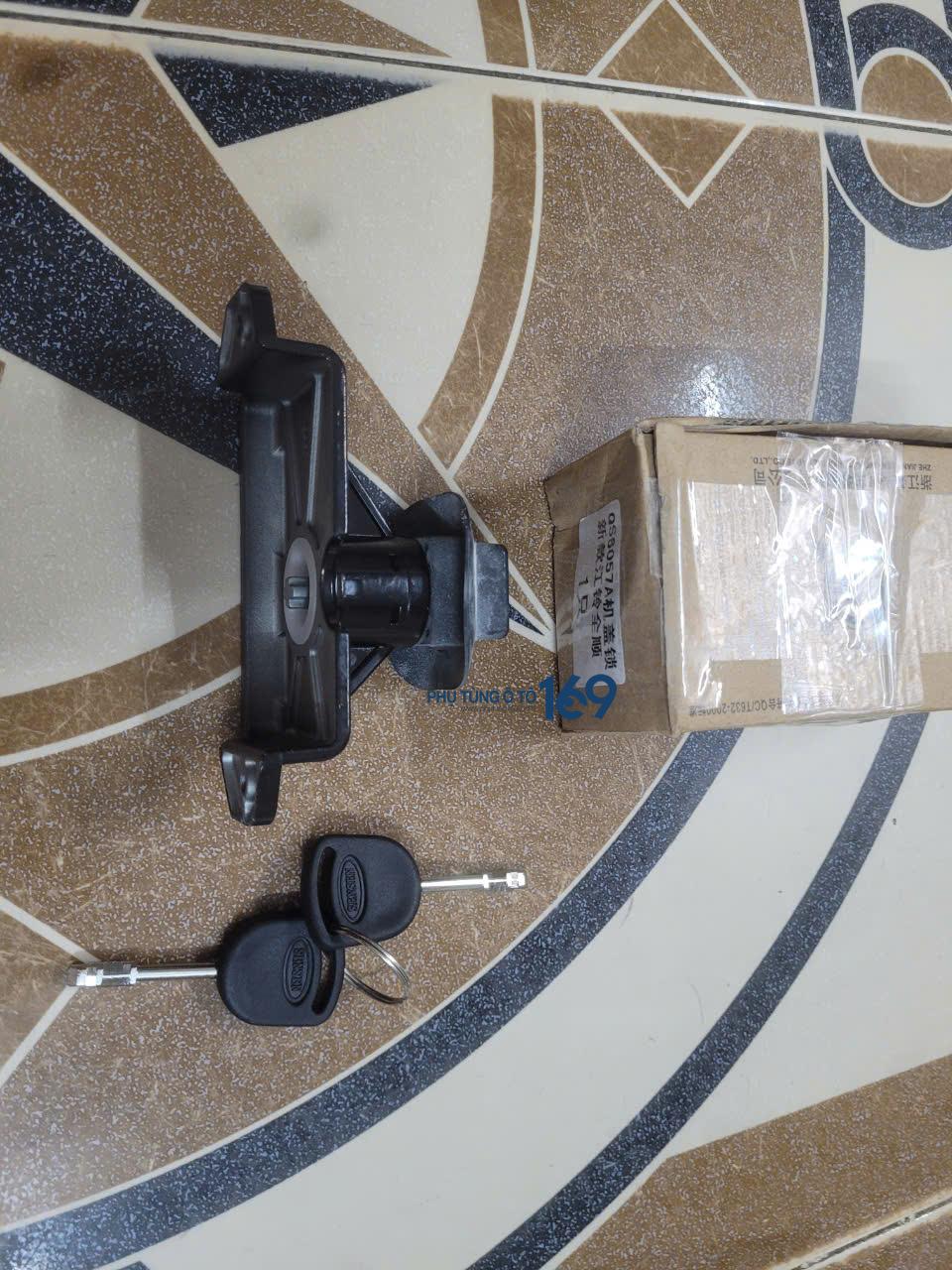 Khóa ngậm capo +ổ khóa chìa Transita